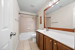 135 Justin Leonard Dr, Round Rock, TX 78664 - Photo 7