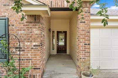 135 Justin Leonard Drive, Round Rock, TX 78664 - Photo 3