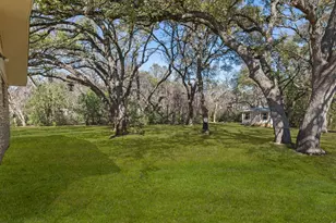 6105 Oakclaire Dr, Austin, TX 78735 - Photo 37