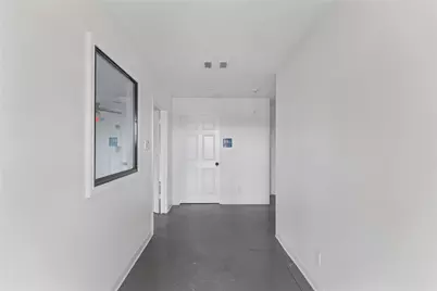 1024 S Guadalupe Street, Lockhart, TX 78644 - Photo 5