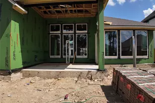 112 Brewer St, Kyle, TX 78640 - Photo 7