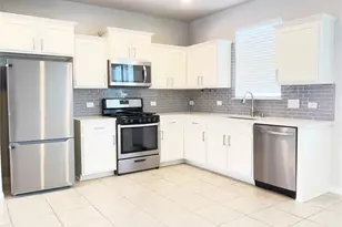 363 Eagle Brook Ln, Buda, TX 78610 - Photo 3