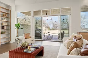 6504 W Courtyard Dr, Austin, TX 78730 - Photo 9