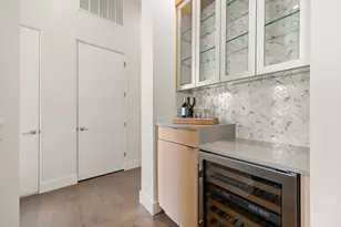 6504 W Courtyard Dr, Austin, TX 78730 - Photo 15