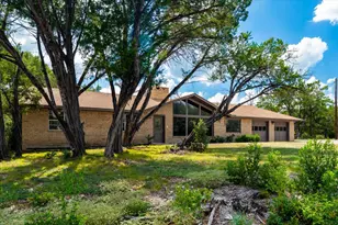 121 Merrywood Ln, San Marcos, TX 78666 - Photo 3
