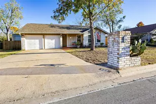 603 Parkview Dr, Round Rock, TX 78681 - Photo 3