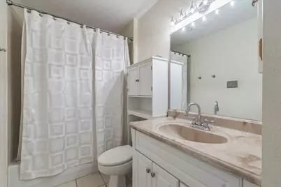 7204 Towering Oaks Drive, Austin, TX 78745 - Photo 19