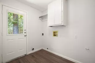 2116 Wychwood Dr, Austin, TX 78746 - Photo 19
