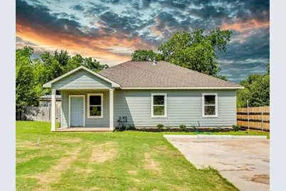 411 S Avenue B, Elgin, TX 78621 - Photo 3