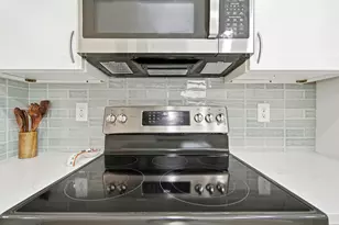 11002 Sierra Verde Trail, Austin, TX 78759 - Photo 15