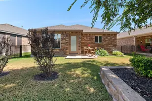 335 Brenham Pass, Georgetown, TX 78633 - Photo 29