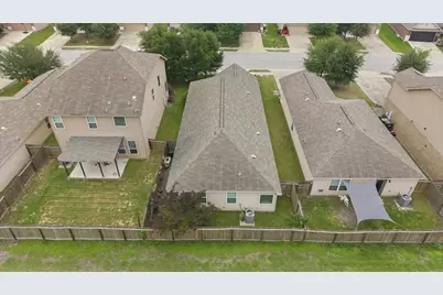 1672 Treeta Trail, Kyle, TX 78640 - Photo 29
