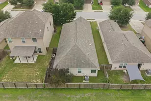 1672 Treeta Trail, Kyle, TX 78640 - Photo 29