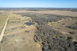 1105 County Rd 422, Bartlett, TX 76511 - Photo 25