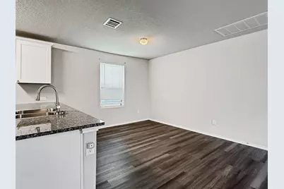 1215 Robbins Point, San Antonio, TX 78245 - Photo 11