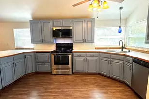 14510 Summit View Dr, Leander, TX 78641 - Photo 7