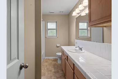 208 Settlers Ridge, Bertram, TX 78605 - Photo 17