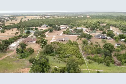 208 Settlers Ridge, Bertram, TX 78605 - Photo 27