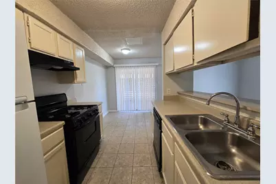 1309 Southport Drive #D, Austin, TX 78704 - Photo 5