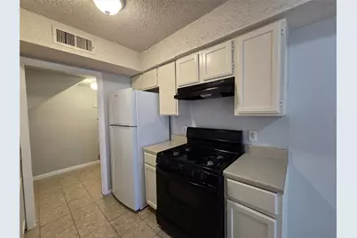 1309 Southport Drive #D, Austin, TX 78704 - Photo 7