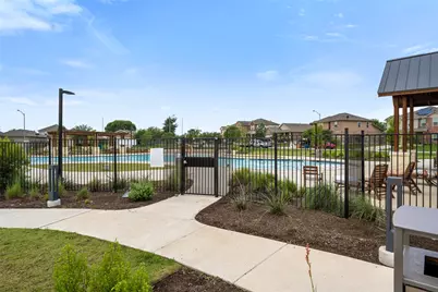 13901 Macquarie Drive, Pflugerville, TX 78660 - Photo 39