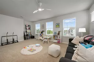13901 Macquarie Dr, Pflugerville, TX 78660 - Photo 19