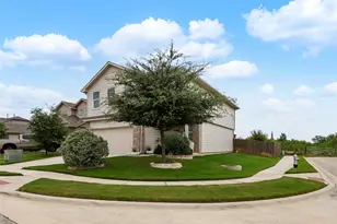 13901 Macquarie Dr, Pflugerville, TX 78660 - Photo 3