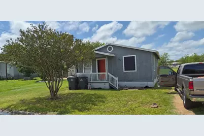 468 W Washington (2 Lots) Street, Giddings, TX 78942 - Photo 1