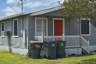 468 W Washington (2 Lots) St, Giddings, TX 78942 - Photo 3