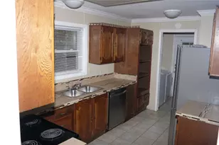 1504 Citation Cir, Del Valle, TX 78617 - Photo 7