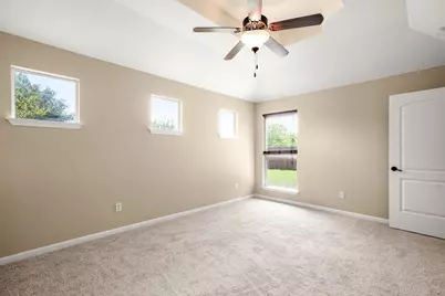 122 Legends Of Hutto Trail, Hutto, TX 78634 - Photo 11
