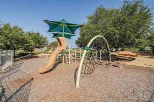 120 Florenz Ln, Georgetown, TX 78628 - Photo 29