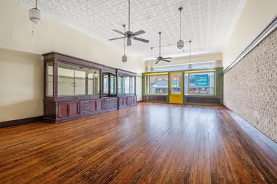 203 Main Street, Smithville, TX 78957 - Photo 5