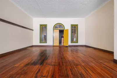 203 Main Street, Smithville, TX 78957 - Photo 17