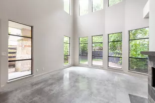 2310 Thornton Rd, Austin, TX 78704 - Photo 9