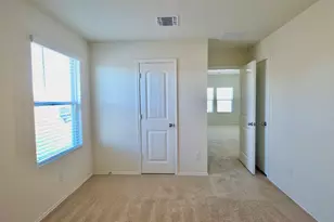 13525 Open Wagon Trl, Elgin, TX 78621 - Photo 21