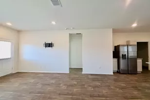 13525 Open Wagon Trl, Elgin, TX 78621 - Photo 7