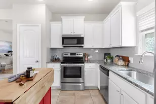 18416 Cumberland Gap St, Pflugerville, TX 78660 - Photo 13