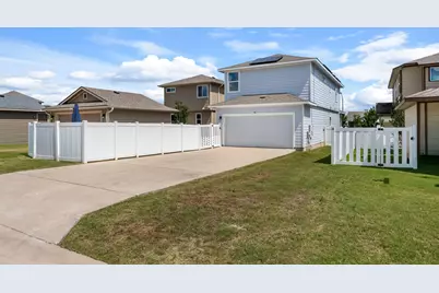 18416 Cumberland Gap Street, Pflugerville, TX 78660 - Photo 11