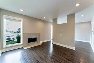 935 La Posada Dr, Austin, TX 78752 - Photo 3