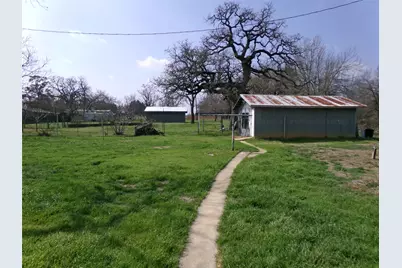 110 S Travis Street, Rockdale, TX 76567 - Photo 21