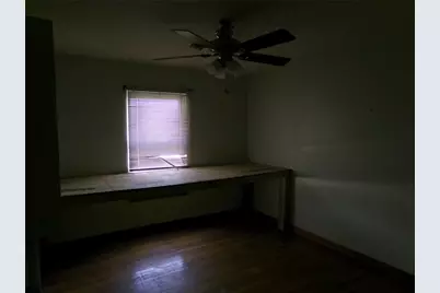 110 S Travis Street, Rockdale, TX 76567 - Photo 7