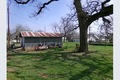 110 S Travis Street, Rockdale, TX 76567 - Photo 17