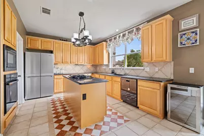 100 S Ridge Circle, Georgetown, TX 78628 - Photo 3