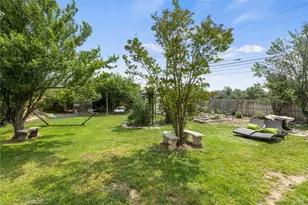 100 S Ridge Cir, Georgetown, TX 78628 - Photo 37