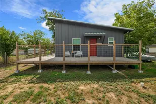 602 Persimmon St, Lockhart, TX 78644 - Photo 1