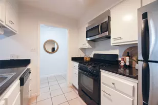 4209 Burnet Rd, Austin, TX 78756 - Photo 11