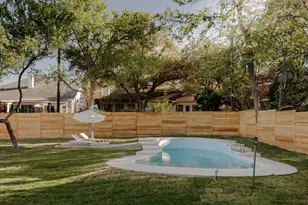 2210 Comburg Castle Way, Austin, TX 78748 - Photo 37