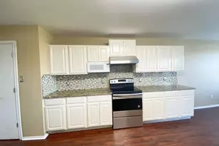 402 Blackman Tr, Hutto, TX 78634 - Photo 5