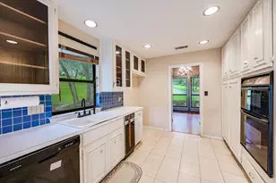 4242 Westlake Dr, Austin, TX 78746 - Photo 5
